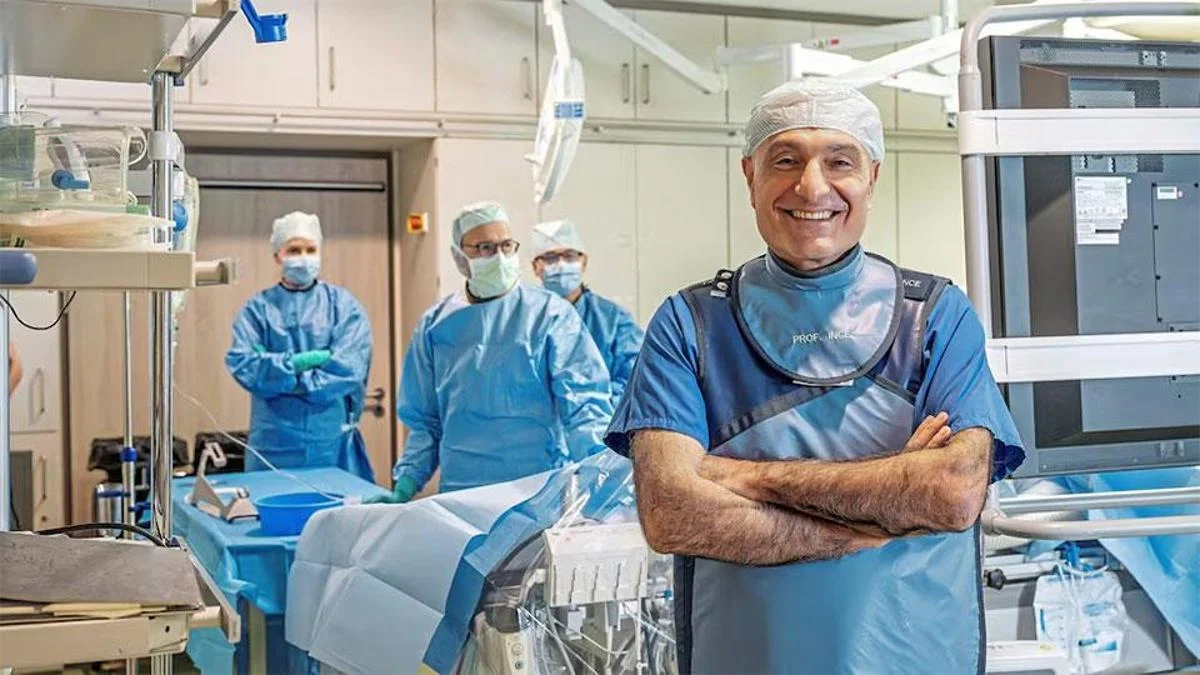 Tıp tarihine ge&ccedil;en kalp ameliyatı: T&uuml;rk doktor ve ekibinden d&uuml;nya &ccedil;apında bir ilk
