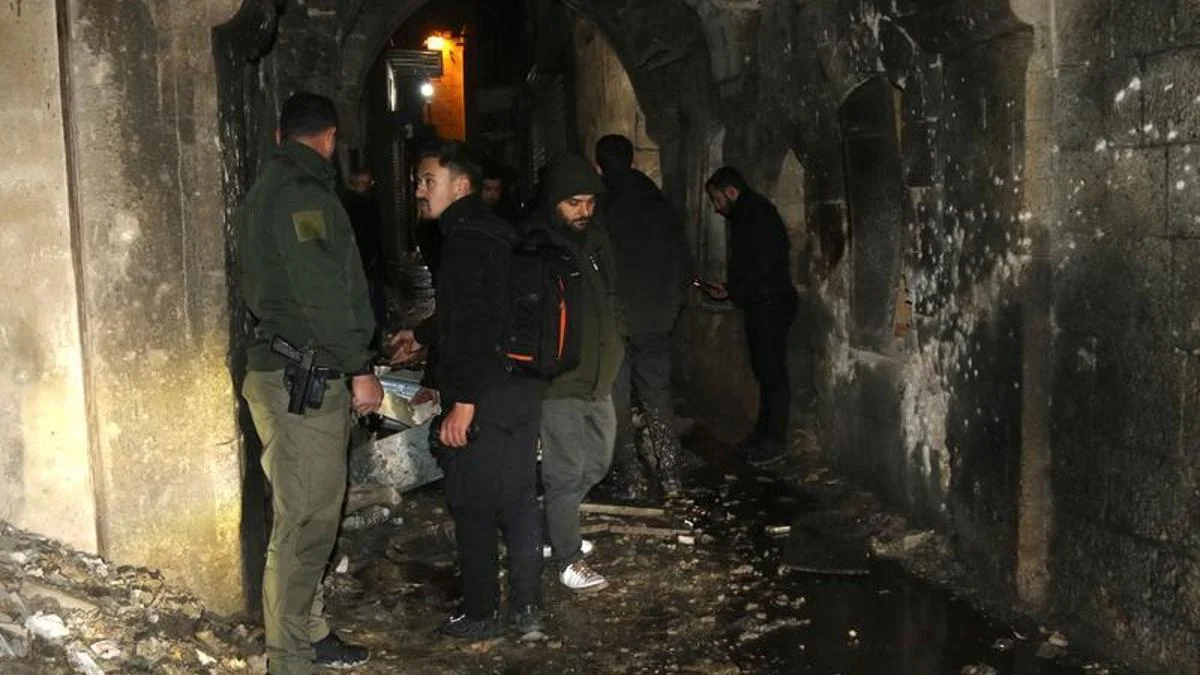 Halep'te DEAŞ saldırısı: 1 polis &ouml;ld&uuml;