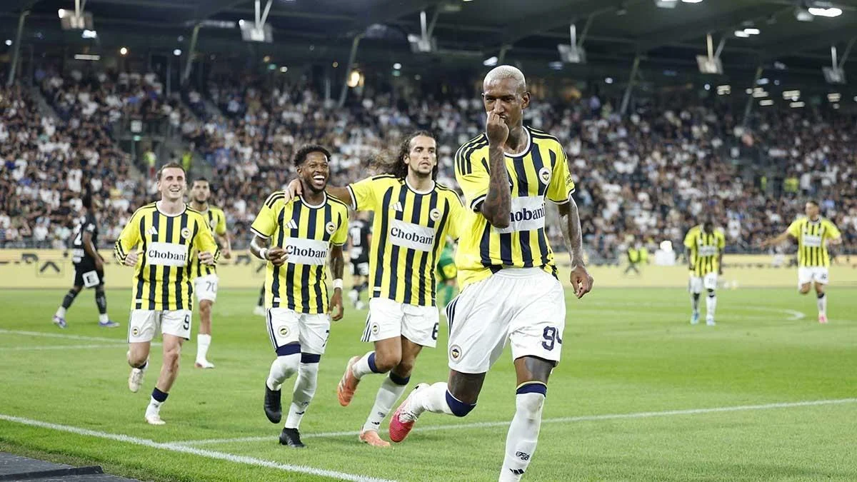 Fenerbah&ccedil;e'nin galibiyeti sonrası g&ouml;zler &uuml;lke puanına &ccedil;evrildi