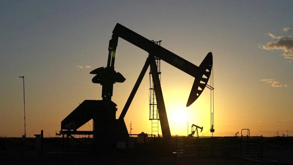 ABD petrol rezervleri 43 yılın en dip seviyesini g&ouml;rd&uuml;.