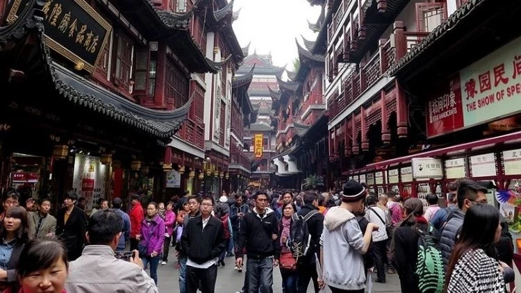 &Ccedil;in Halk Cumhuriyeti vatandaşlarına turistik vize muafiyeti sağlayacak.